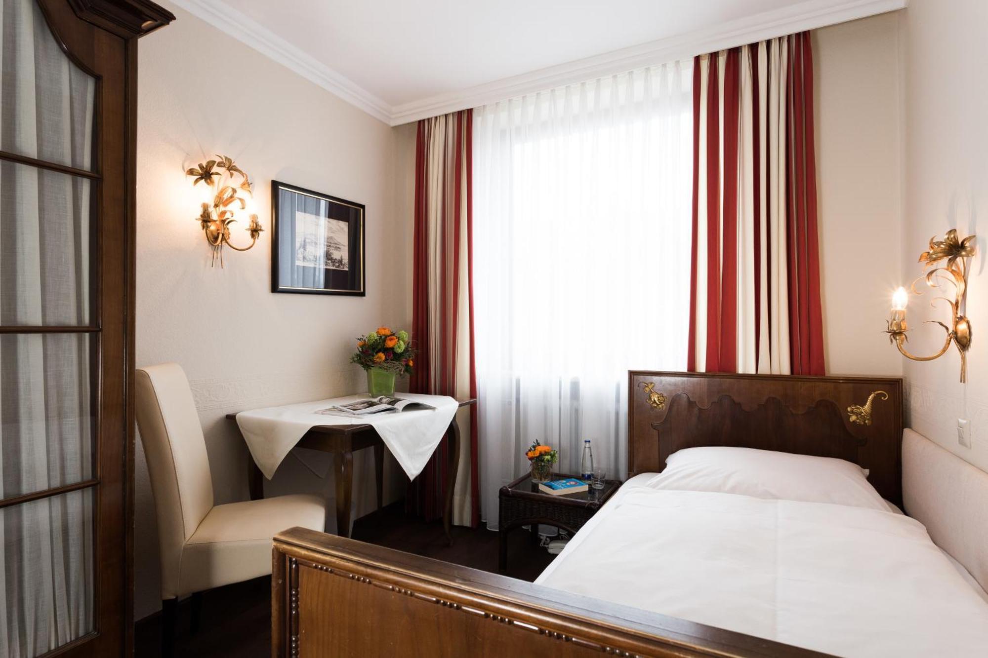 Hotel Sollner Hof Munchen Ruang foto